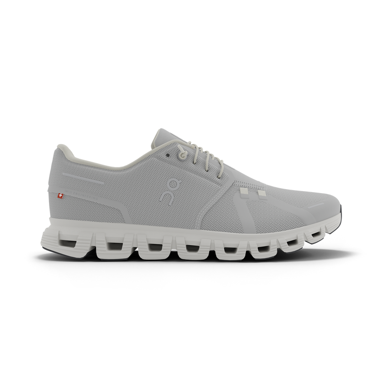 On Women's Cloud 6 Shoes - Glacier / White
