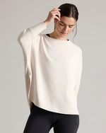 Rhone Women's Dreamglow Pullover - Sand