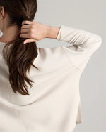 Rhone Women's Dreamglow Pullover - Sand
