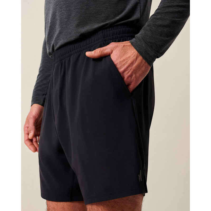 Johnnie-O Men's 7-Inch Rocke Performance Shorts - Black