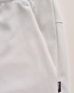Johnnie-O Men's 7-Inch Jumpin Ribbed Knit Performance Shorts - White