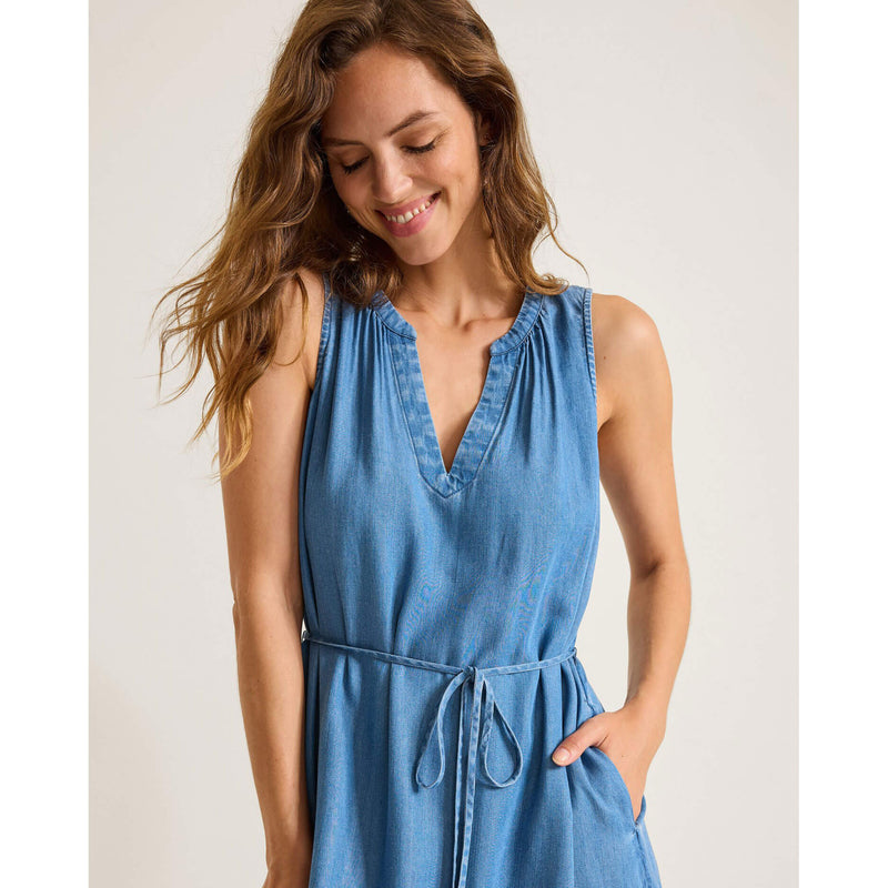 Tommy Bahama Women's Chambray O'Lei Sleeveless Sun Dress - Medium Indigo Wash