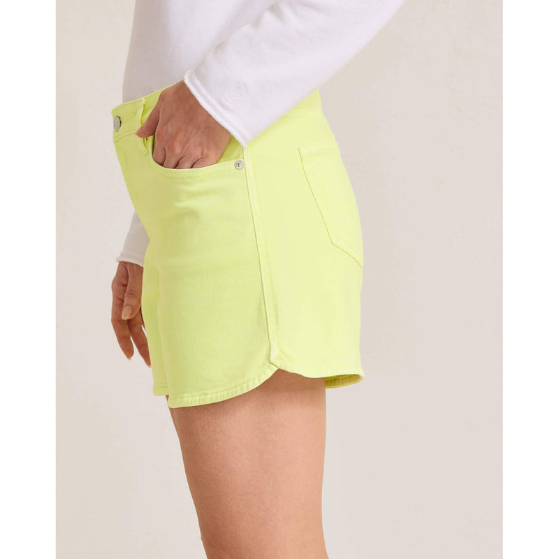 Tommy Bahama Women's 5-Inch Relaxed Denim Shorts - Young Wheat
